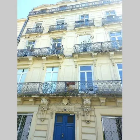 L'echappee Belle, Centre Historique, Gare