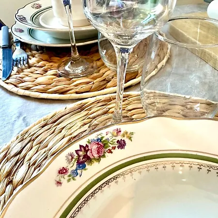 L'echappee Belle, Centre Historique, Gare Apartman