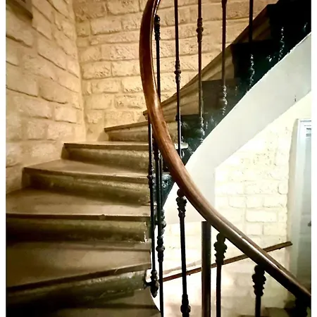 Cosy Gare Secret De Dracula *
