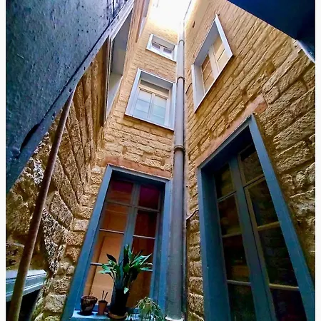 Apartamento Cosy Gare Secret De Dracula *